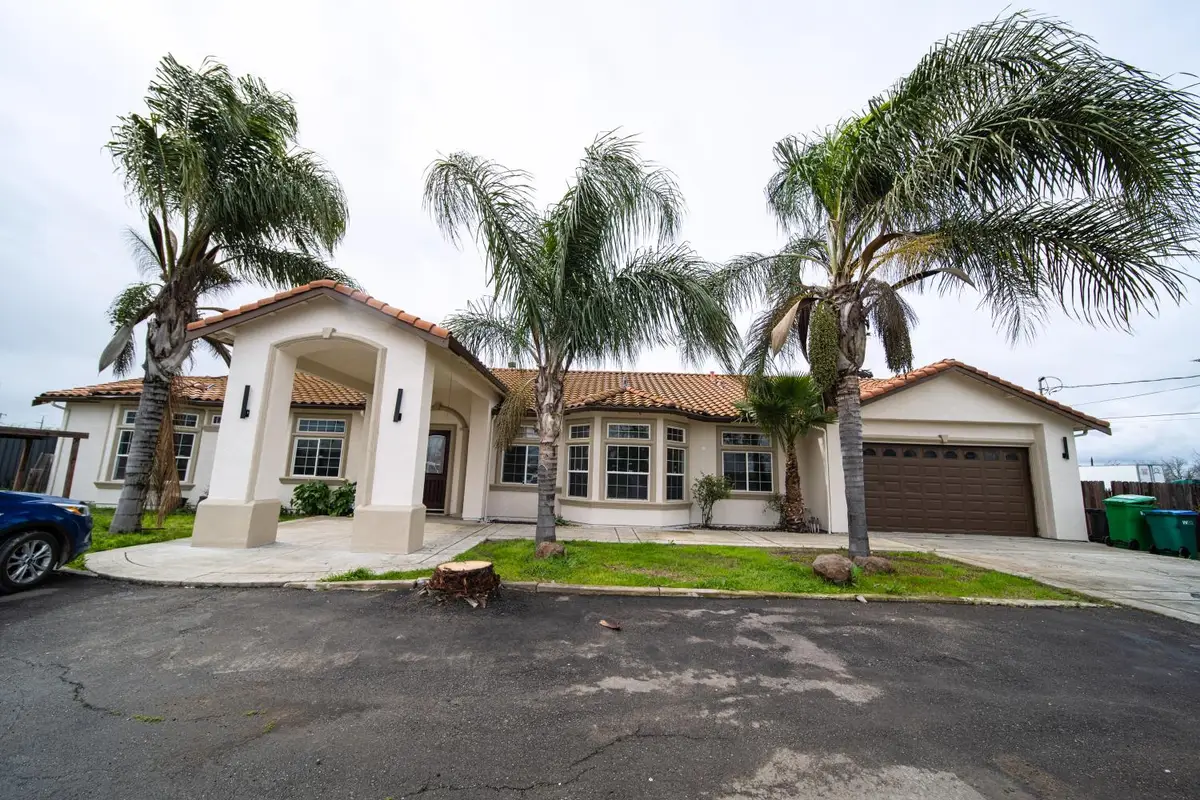 3335 S El Dorado Street, Stockton, CA 95206 - #1