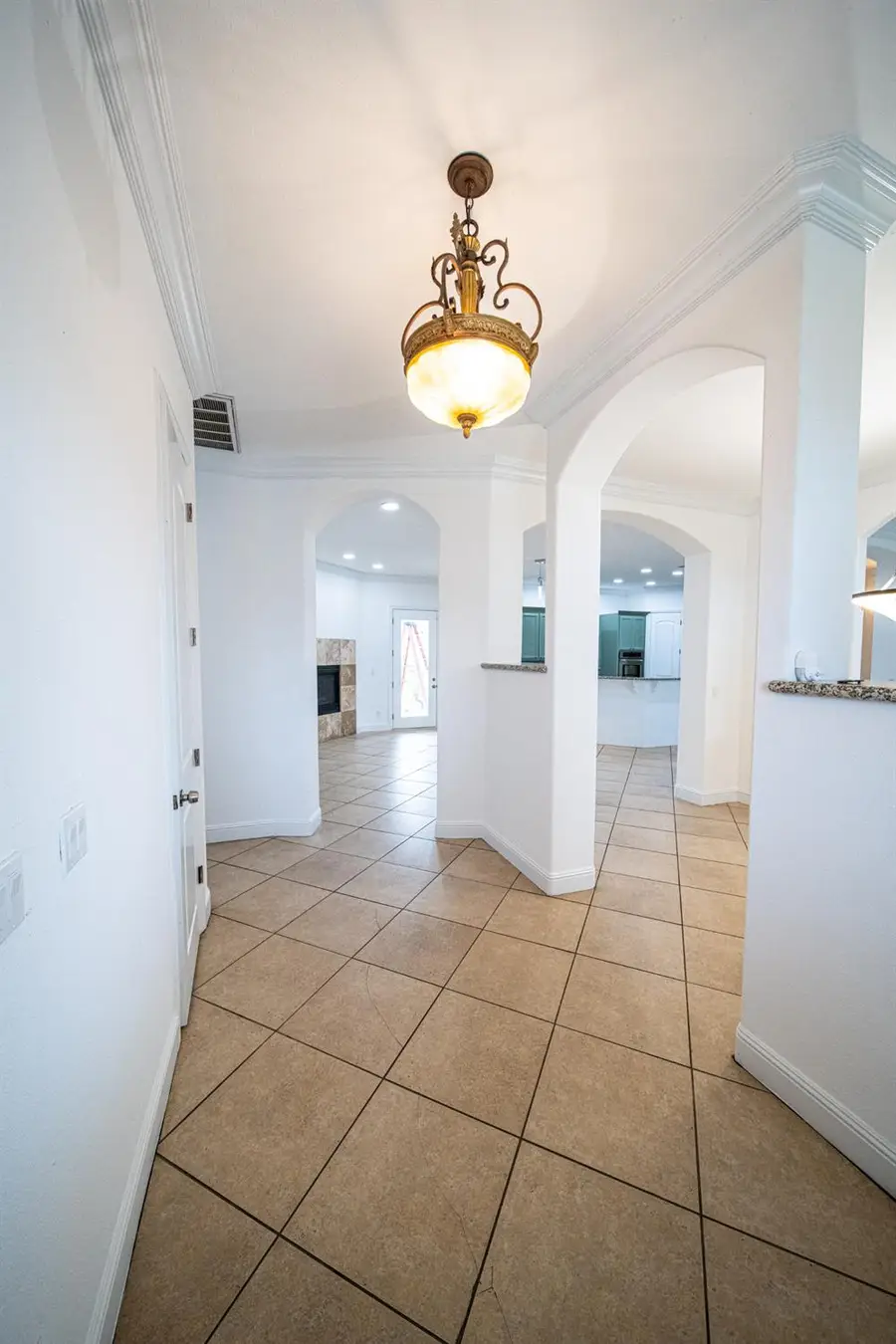 3335 S El Dorado Street, Stockton, CA 95206 - #2