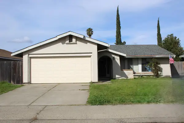 8282 Moorhaven Way, Sacramento, CA 95828
