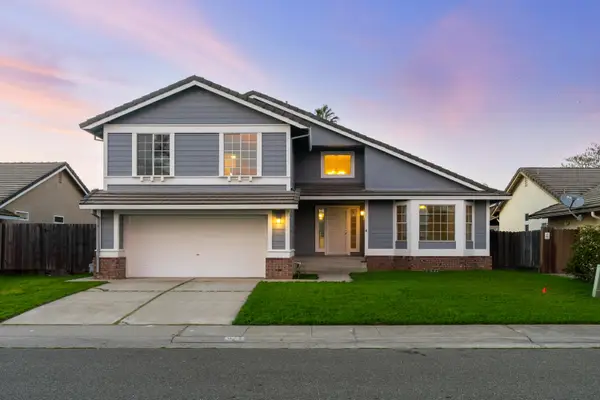 973 Stenton Way, Galt, CA 95632