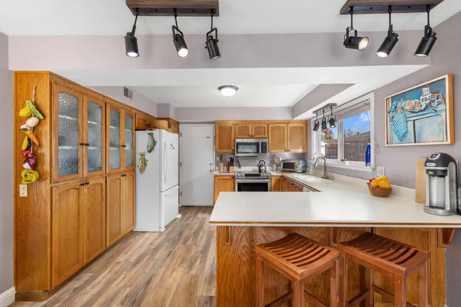 6454 Woodhills Way, Citrus Heights, CA 95621 - #2