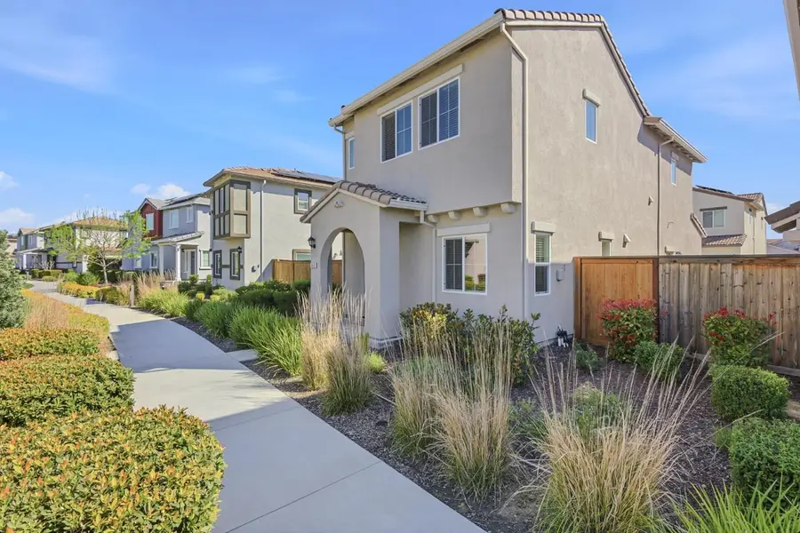 5040 Cumberland Drive, Roseville, CA 95747 - #2