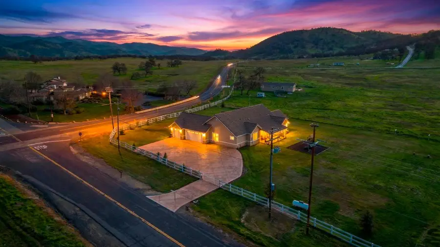 2906 Ranchito Dr, La Grange, CA 95329 - #3