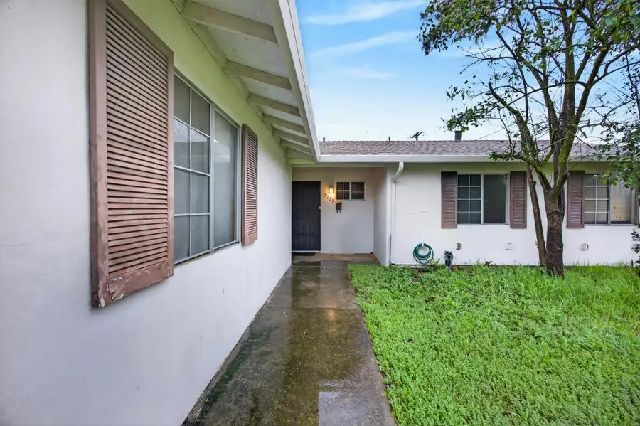 7229 Lawnwood Drive, Sacramento, CA 95828 - #3