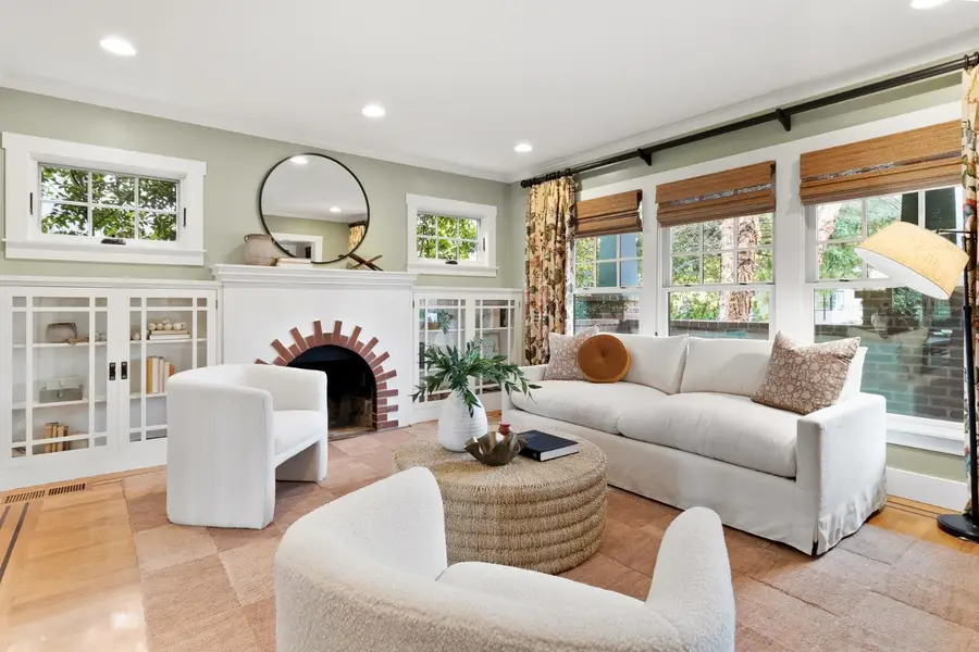 1709 37th Street, Sacramento, CA 95816 - #2