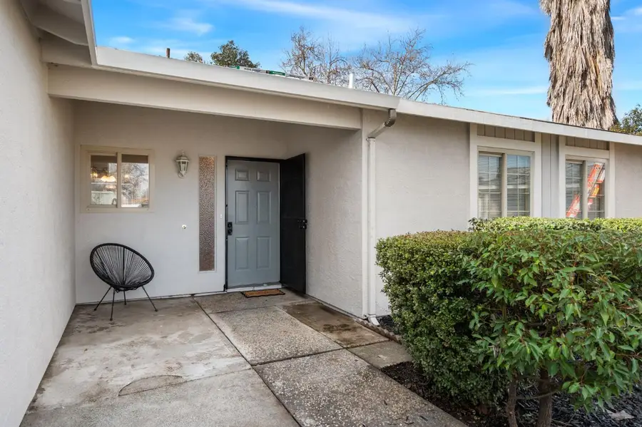 6004 Len Court, Citrus Heights, CA 95621 - #2