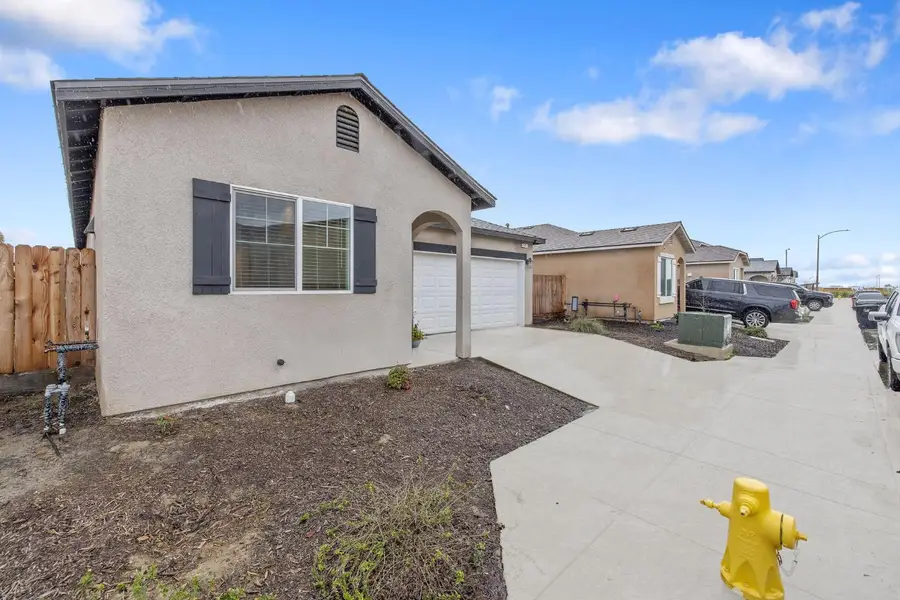 535 Sandtrap Lane, Lemoore, CA 93245 - #3