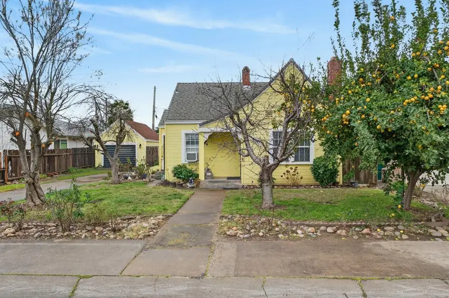 416 Concord Street, Lodi, CA 95240 - #2