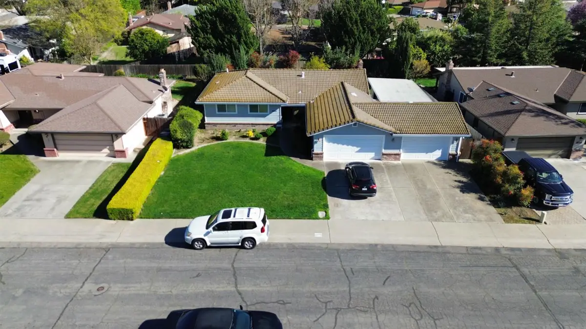 6815 Antigua Way, Sacramento, CA 95831 - #1