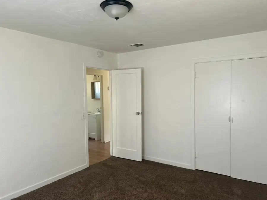 727 S Sinclair Avenue, Stockton, CA 95215 - #2