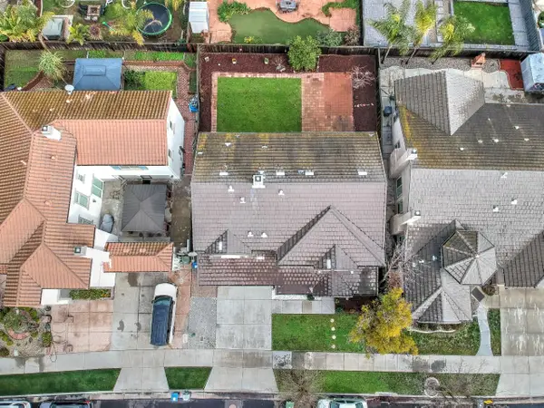 523 Danbury Place, Lathrop, CA 95330