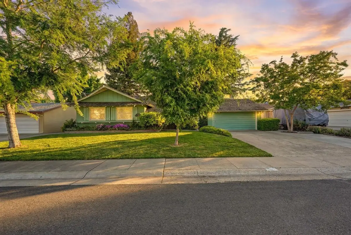 8921 Rosewood Drive, Sacramento, CA 95826 - #1