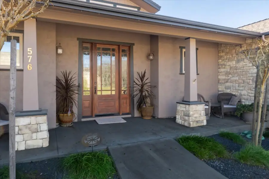 576 Chimney Hill Court, Angels Camp, CA 95222 - #2