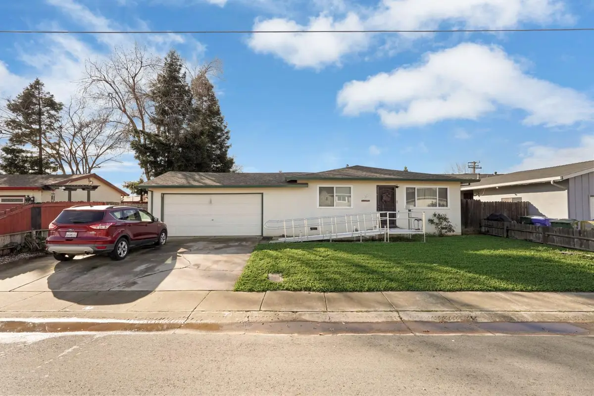 712 Church Street, Galt, CA 95632 - #1