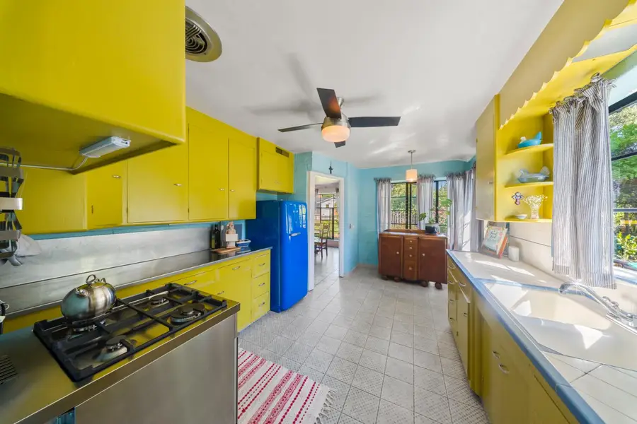 206 Griswold Avenue, Modesto, CA 95350 - #2