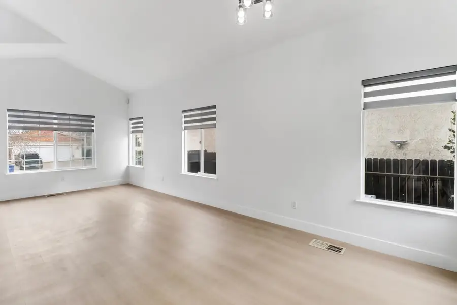 8233 Dalkeith Way, Antelope, CA 95843 - #2