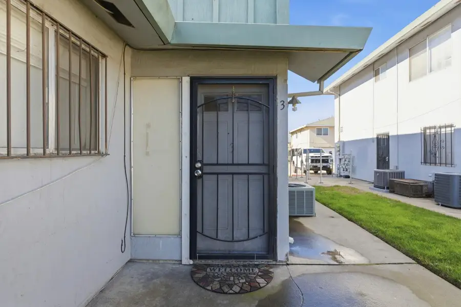 4415 Calandria Street #3, Stockton, CA 95207 - #2