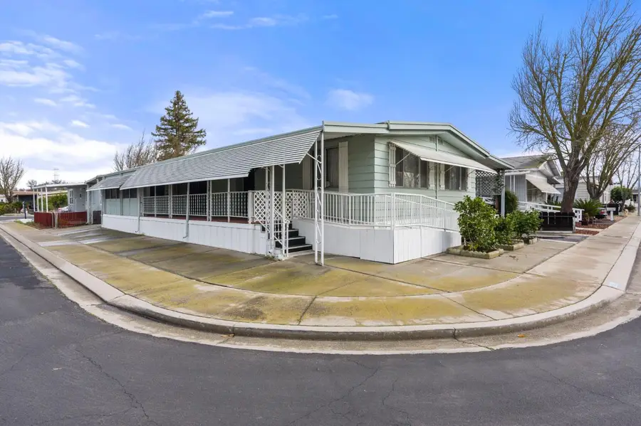 2129 Viking Lane, Modesto, CA 95350 - #3