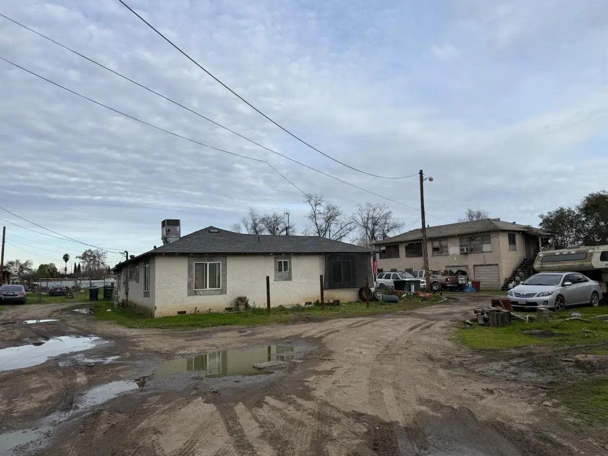 1908 Vernon Avenue, Modesto, CA 95351 - #1