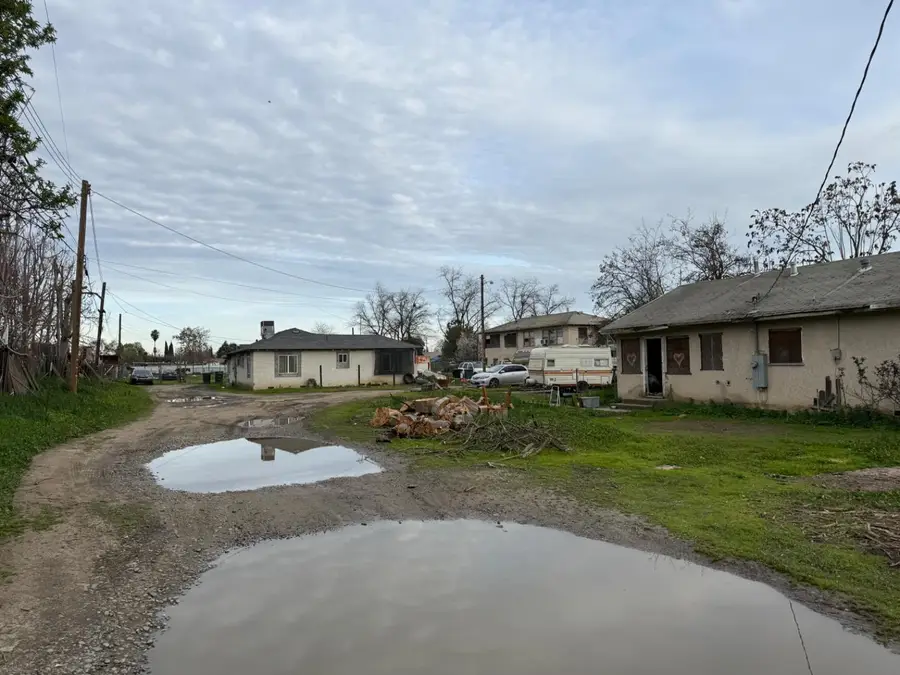1908 Vernon Avenue, Modesto, CA 95351 - #2