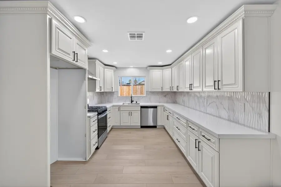 7217 Maxwell, North Highlands, CA 95660 - #2