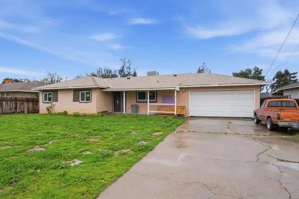 1131 N Rosemore Avenue, Modesto, CA 95358