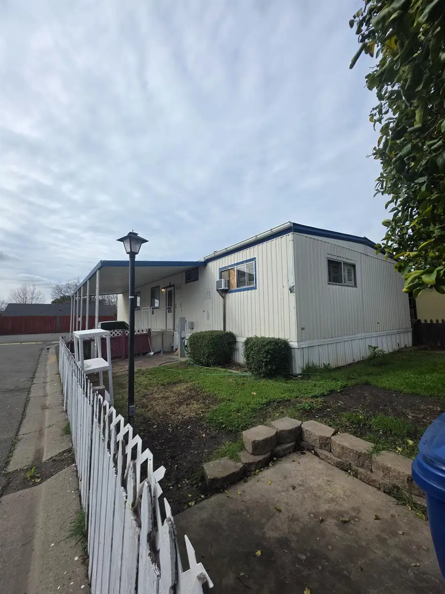 7533 Alta Mira Circle #109, North Highlands, CA 95660 - #3