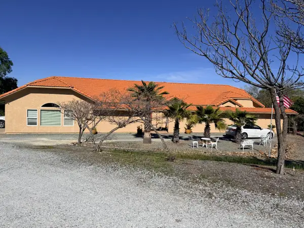 9556 Banderilla Drive, La Grange, CA 95329