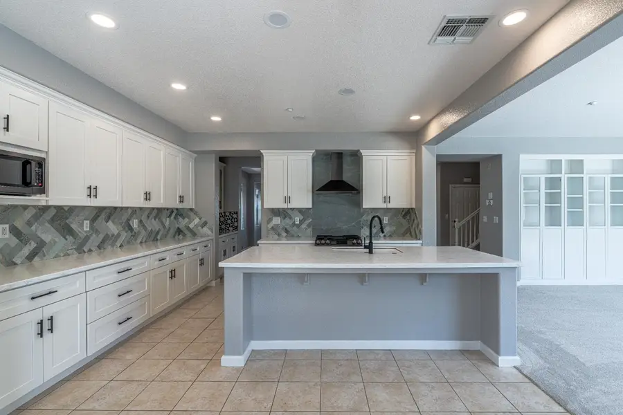 3865 Henshaw Road, West Sacramento, CA 95691 - #3