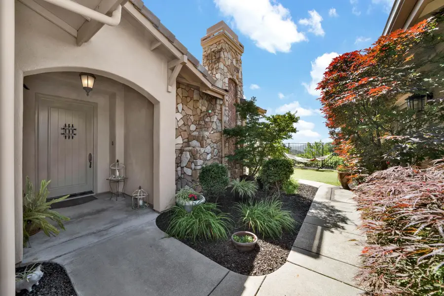 820 Dana Court, Auburn, CA 95603 - #2