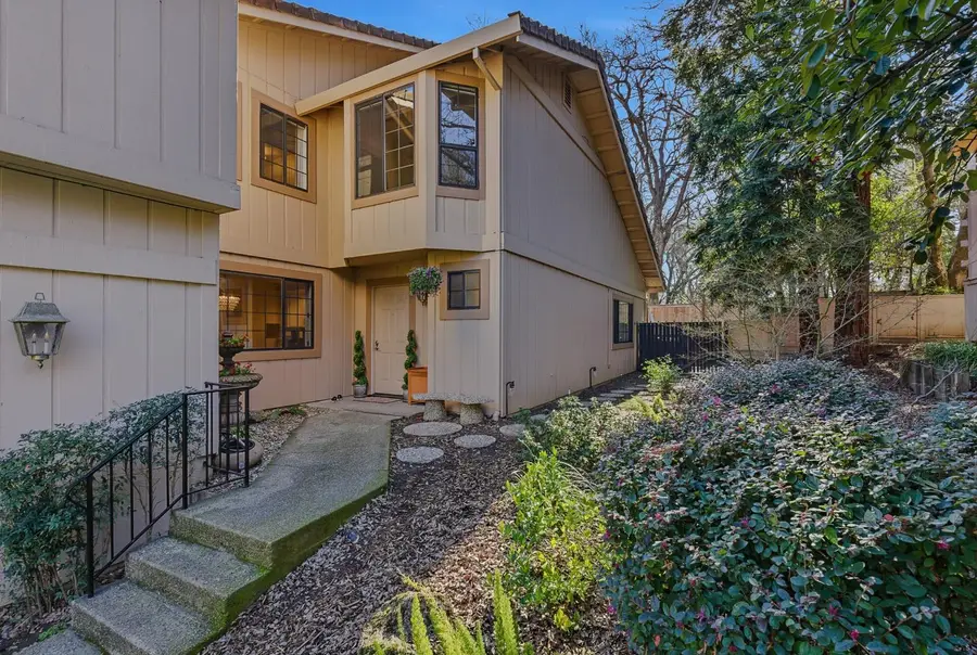 7411 Black Tree Lane #3, Citrus Heights, CA 95610 - #3