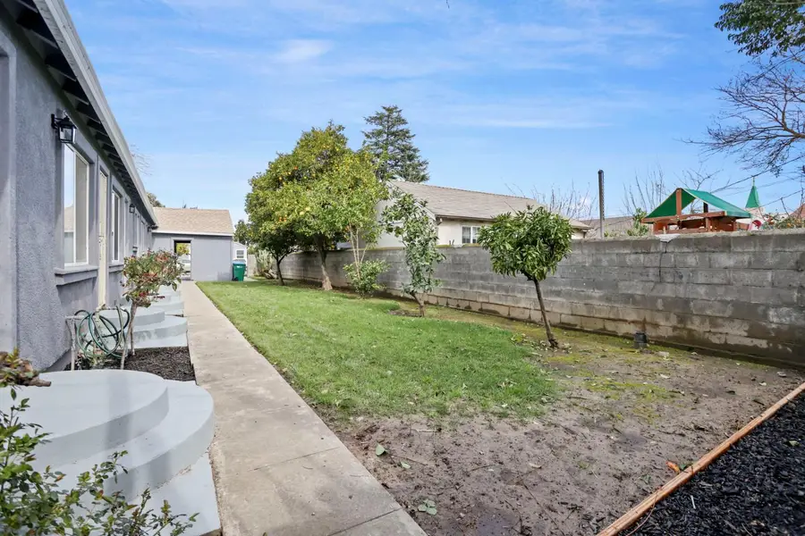 312 Cherry, Lodi, CA 95242 - #3