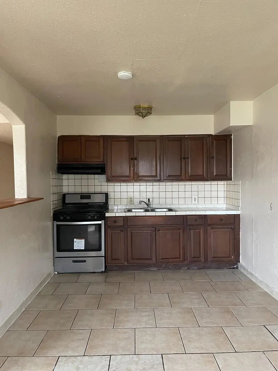 441 Lime Avenue, Los Banos, CA 93635 - #3