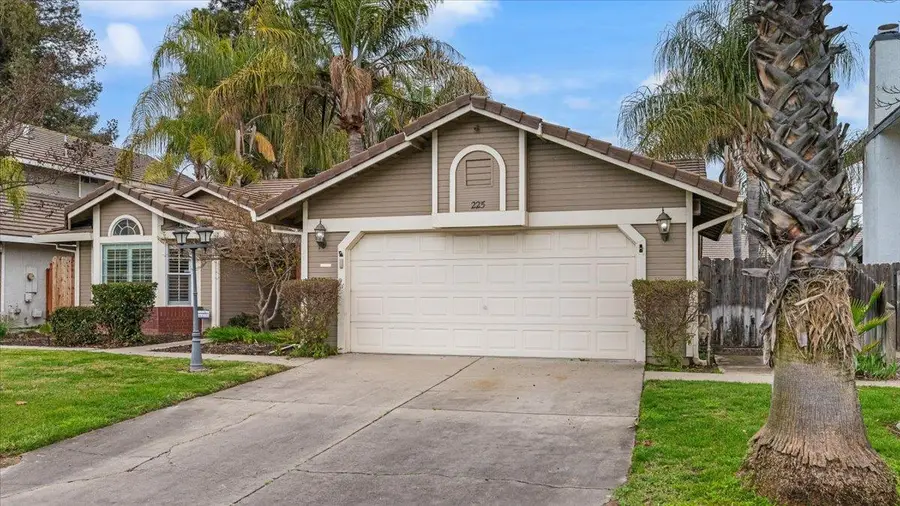 225 Fullerton Drive, Turlock, CA 95382 - #3