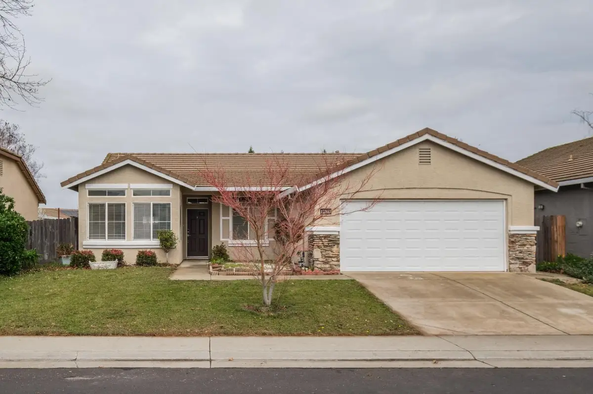 8428 Zinnia Way, Elk Grove, CA 95624 - #1