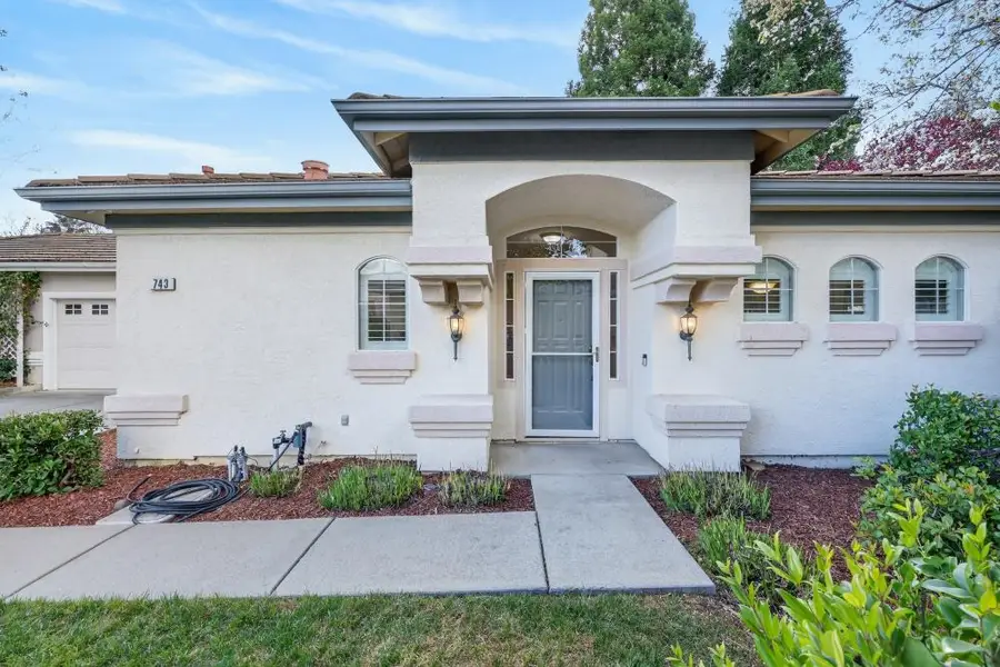743 Moylegrove Court, Folsom, CA 95630 - #2
