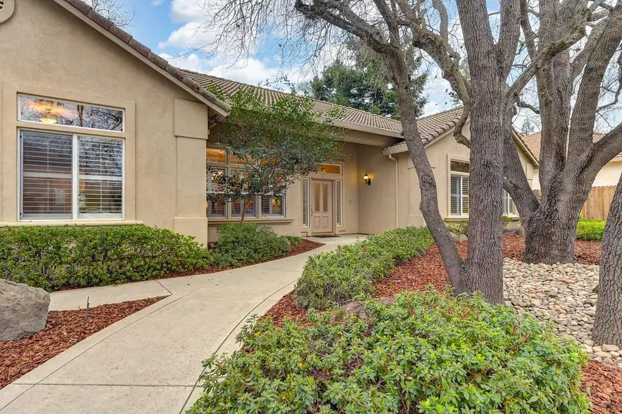 4132 Eunice Way, Sacramento, CA 95821 - #3