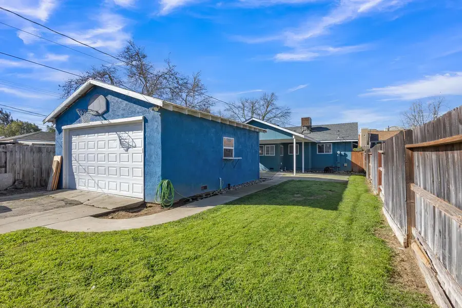 433 5th Street, Galt, CA 95632 - #2