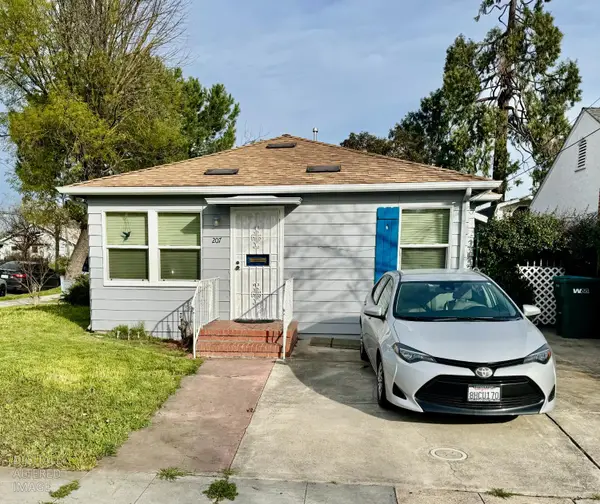 207 E Adams Street, Stockton, CA 95204