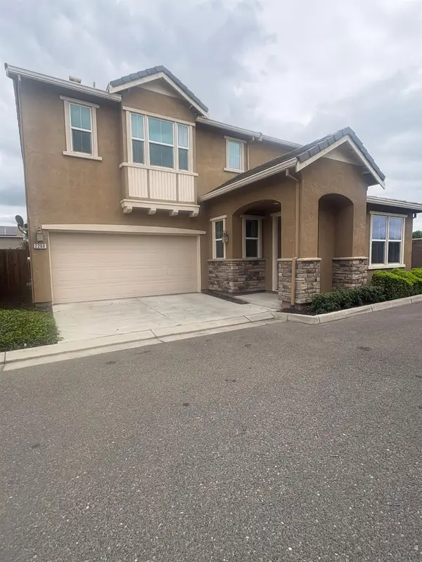 2260 Gallery Drive, Riverbank, CA 95367