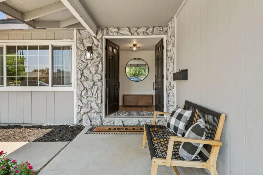 8913 Ramstad Avenue, Fair Oaks, CA 95628 - #2