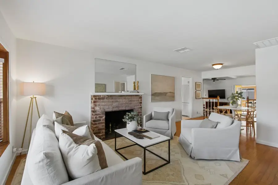 47 45th Street, Sacramento, CA 95819 - #3