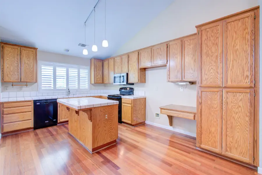 6054 Kasper Drive, Riverbank, CA 95367 - #3