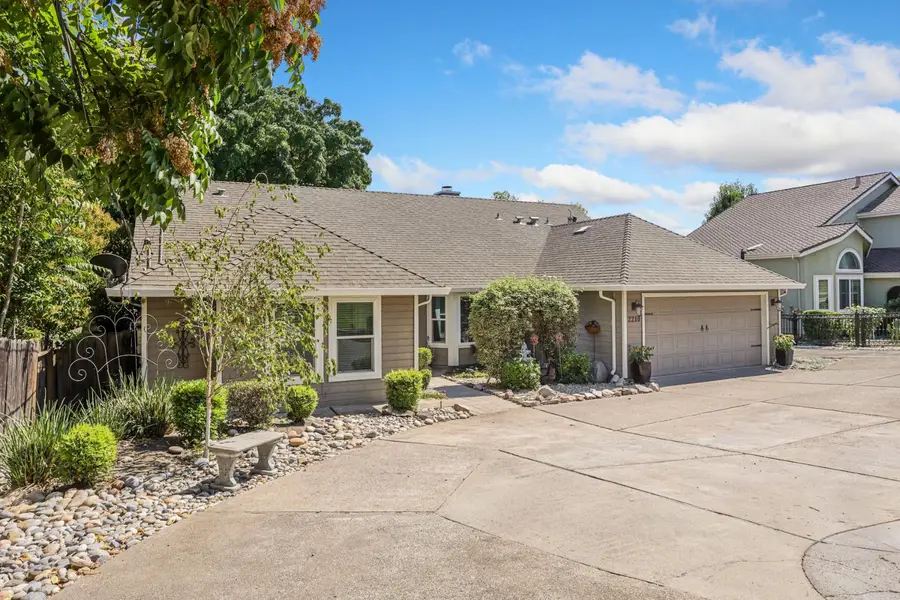 2210 W River Drive, Stockton, CA 95204 - #3