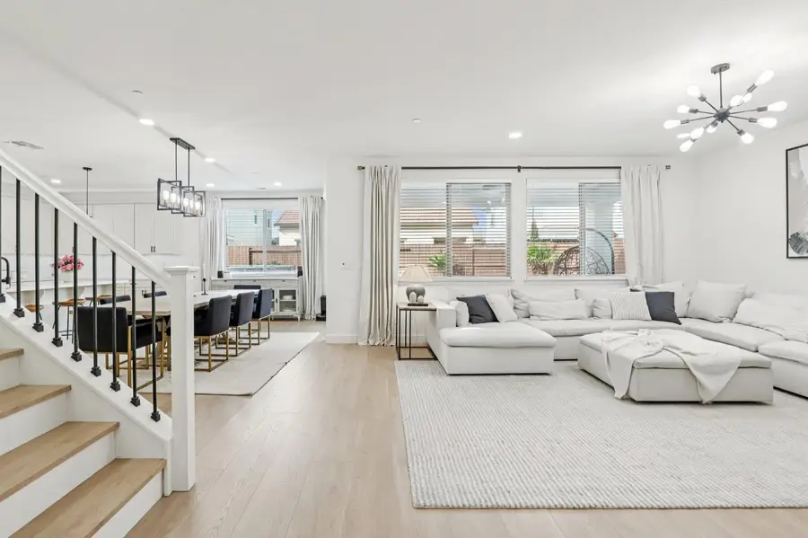 3041 Brandenburber Drive, Roseville, CA 95747 - #3