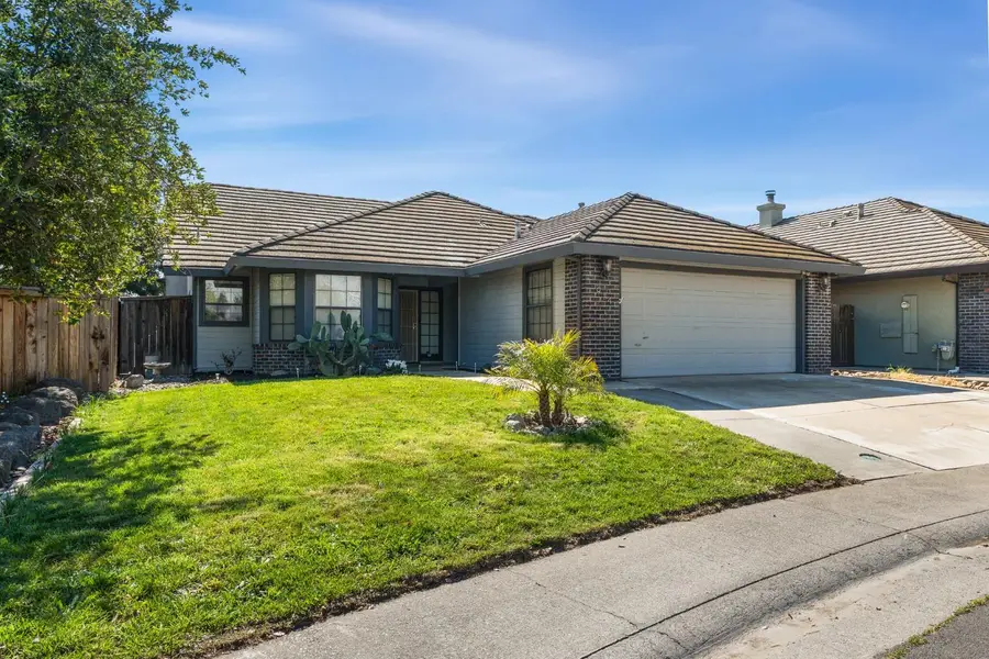 914 Cedar Canyon Circle, Galt, CA 95632 - #2