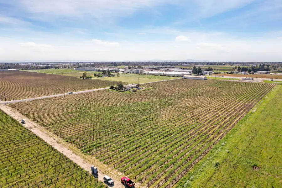 6233 E Woodbridge Road, Acampo, CA 95220 - #3