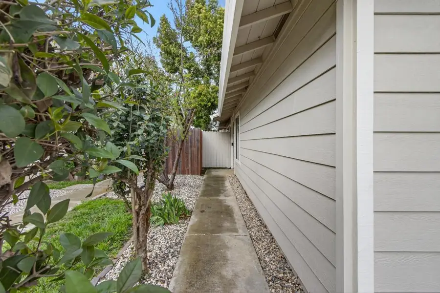 1619 Vallarta Circle, Sacramento, CA 95834 - #3