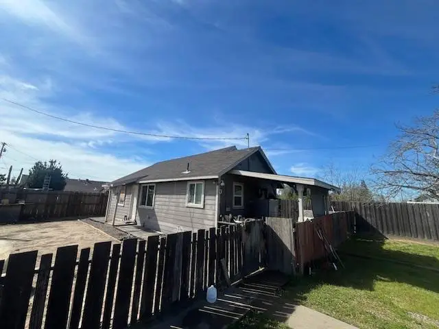 7398 Crawford Street, Winton, CA 95388 - #1