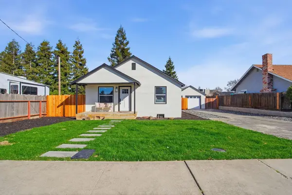 2521 East Avenue, Turlock, CA 95380